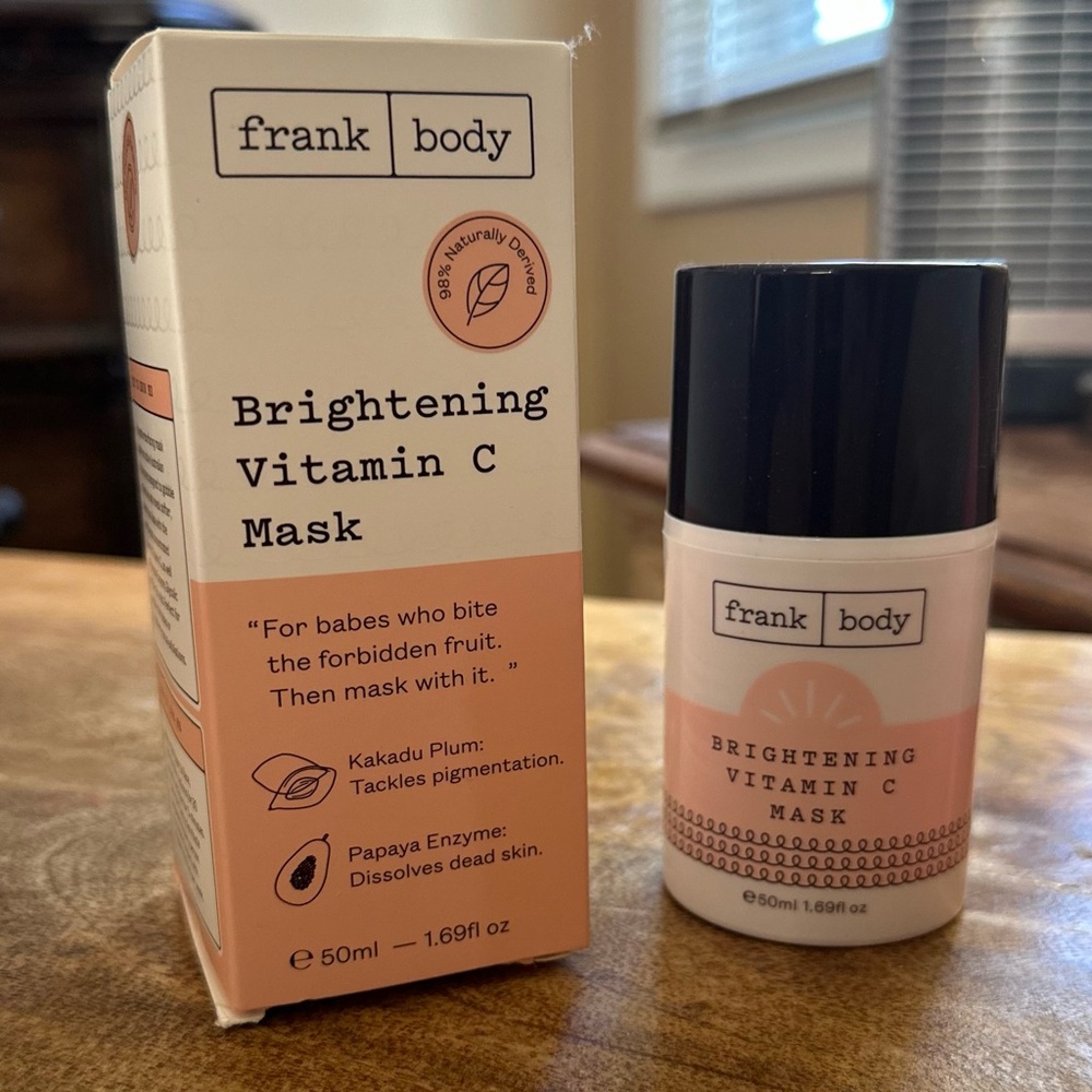 Brightening Vitamin C Mask - Pink